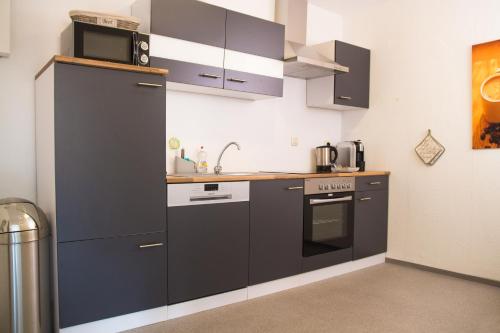 stadt hotel lorrach gbr