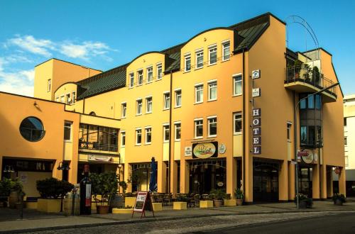 stadt hotel lorrach gbr