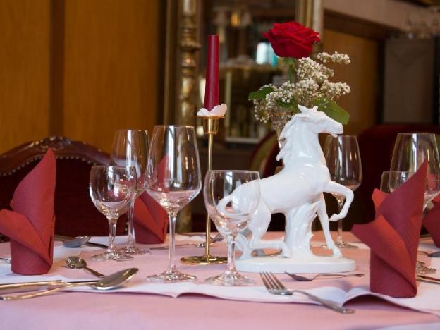 hotel zur post