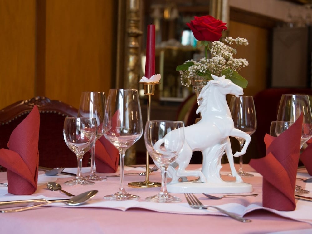 hotel zur post