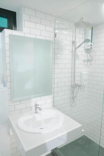 bnb98 silom