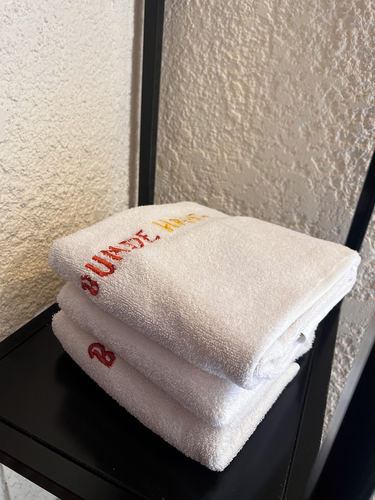 bunde haus hotel boutique express