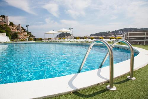 hotel bungalows don juan tossa