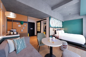 caption by hyatt namba osaka