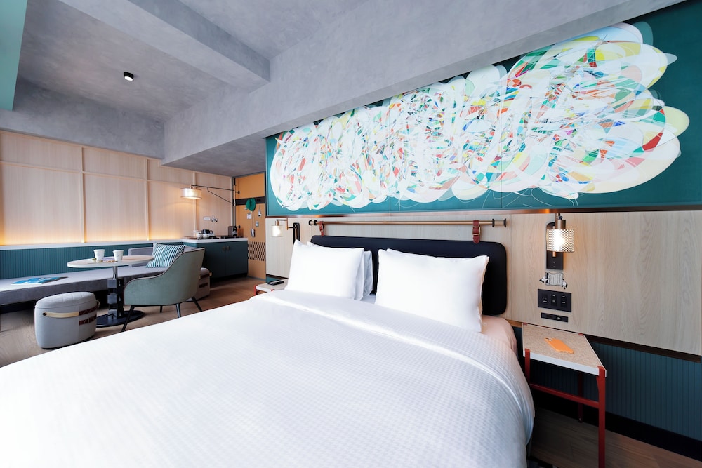 caption by hyatt namba osaka