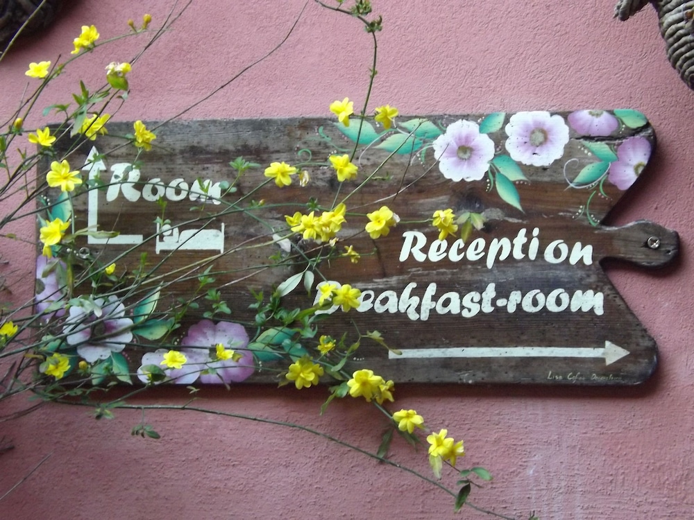 albergo diffuso borgo santa caterina quartiere ebraico