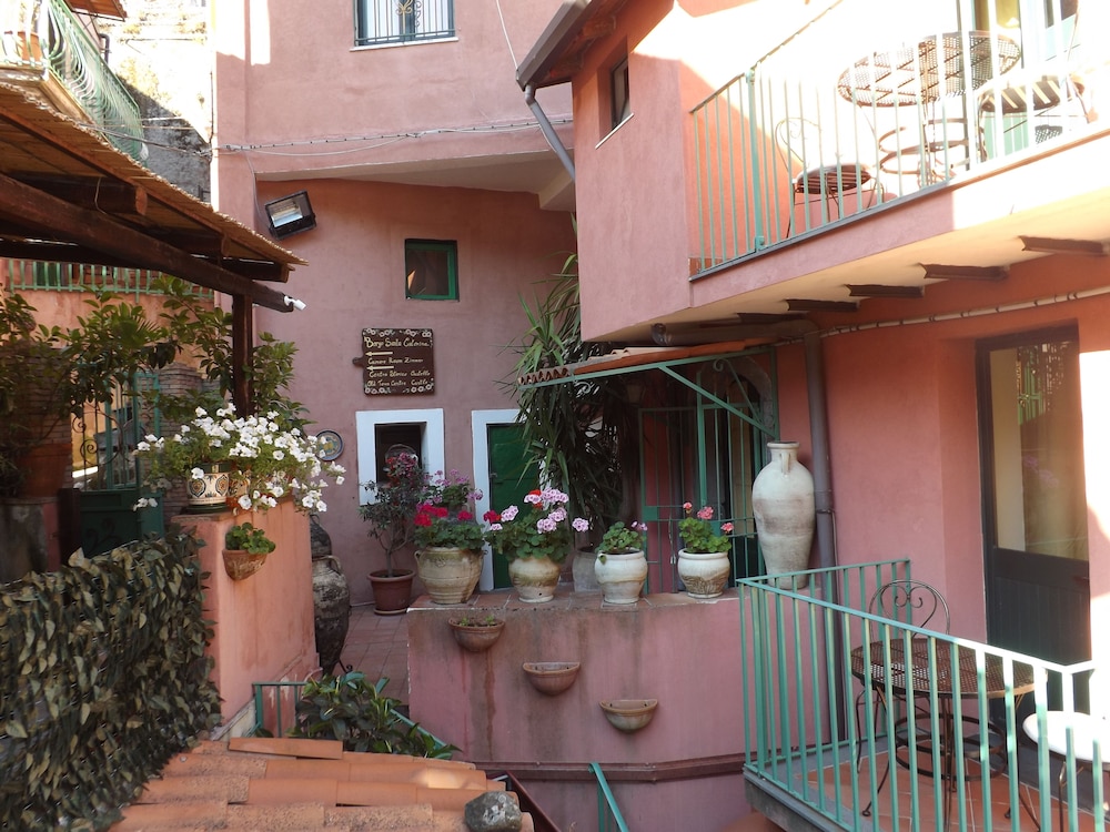 albergo diffuso borgo santa caterina quartiere ebraico