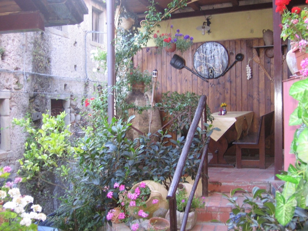 albergo diffuso borgo santa caterina quartiere ebraico
