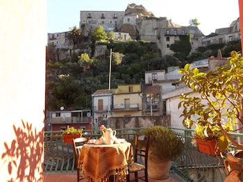 albergo diffuso borgo santa caterina quartiere ebraico