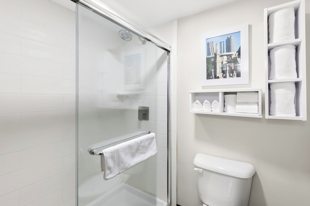 holiday inn express atlanta galleria ballpark area