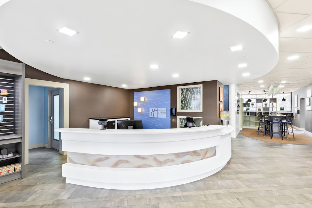 holiday inn express atlanta galleria ballpark area