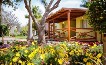 shaar hagolan kibbutz country lodging