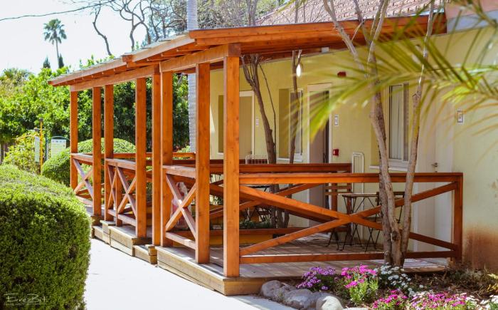 shaar hagolan kibbutz country lodging