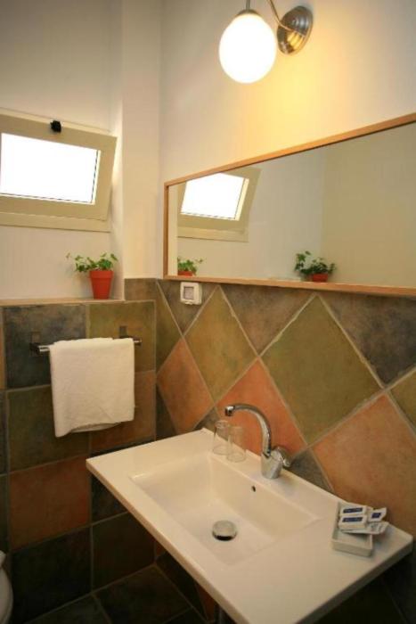 shaar hagolan kibbutz country lodging