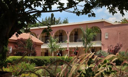 shaar hagolan kibbutz country lodging