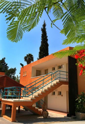 shaar hagolan kibbutz country lodging