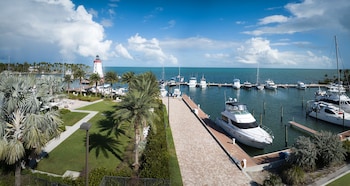 faro blanco resort and yacht club marathon curio by hilton
