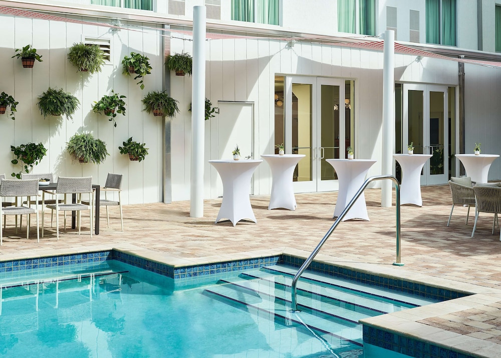 faro blanco resort and yacht club marathon curio by hilton