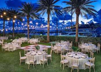 faro blanco resort and yacht club marathon curio by hilton