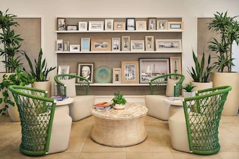 faro blanco resort and yacht club marathon curio by hilton