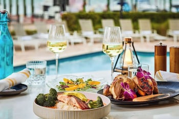 faro blanco resort and yacht club marathon curio by hilton