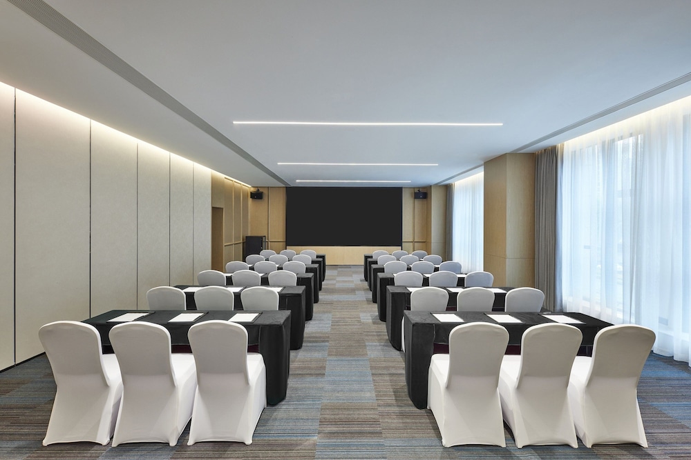 four points by sheraton chengdu high tech zone exhibition center
