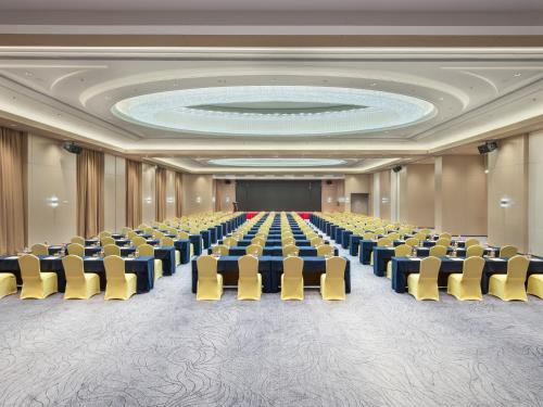 four points by sheraton yangjiang city center