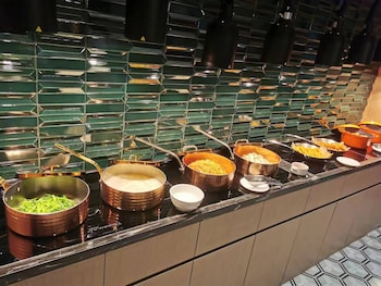 four points by sheraton yangjiang city center