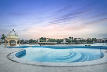 four points by sheraton yangjiang city center
