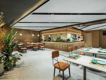 four points by sheraton yangjiang city center