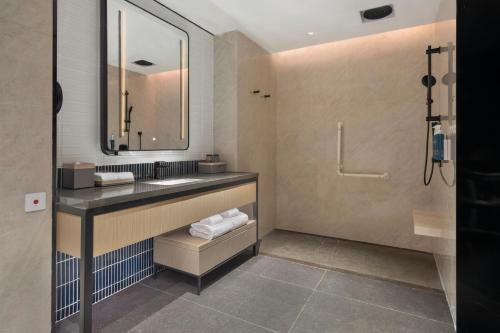 four points by sheraton yangjiang city center