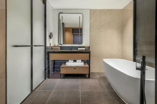 four points by sheraton yangjiang city center