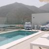 golden luxury suites