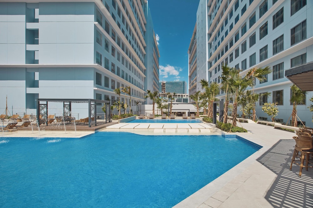 grand westside hotel