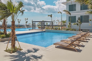 grand westside hotel