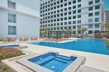 grand westside hotel