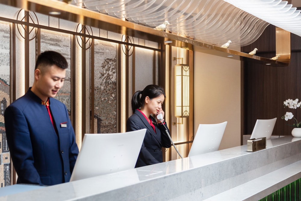 guangzhou wogo yuanbao hotel zhujiang new town