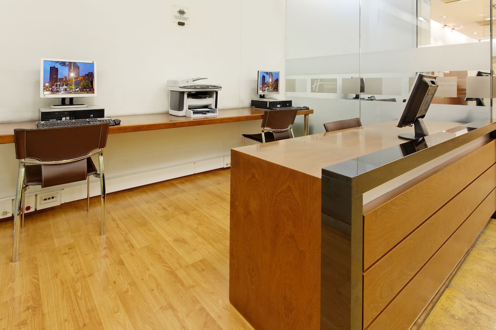 holiday inn express medellin by ihg