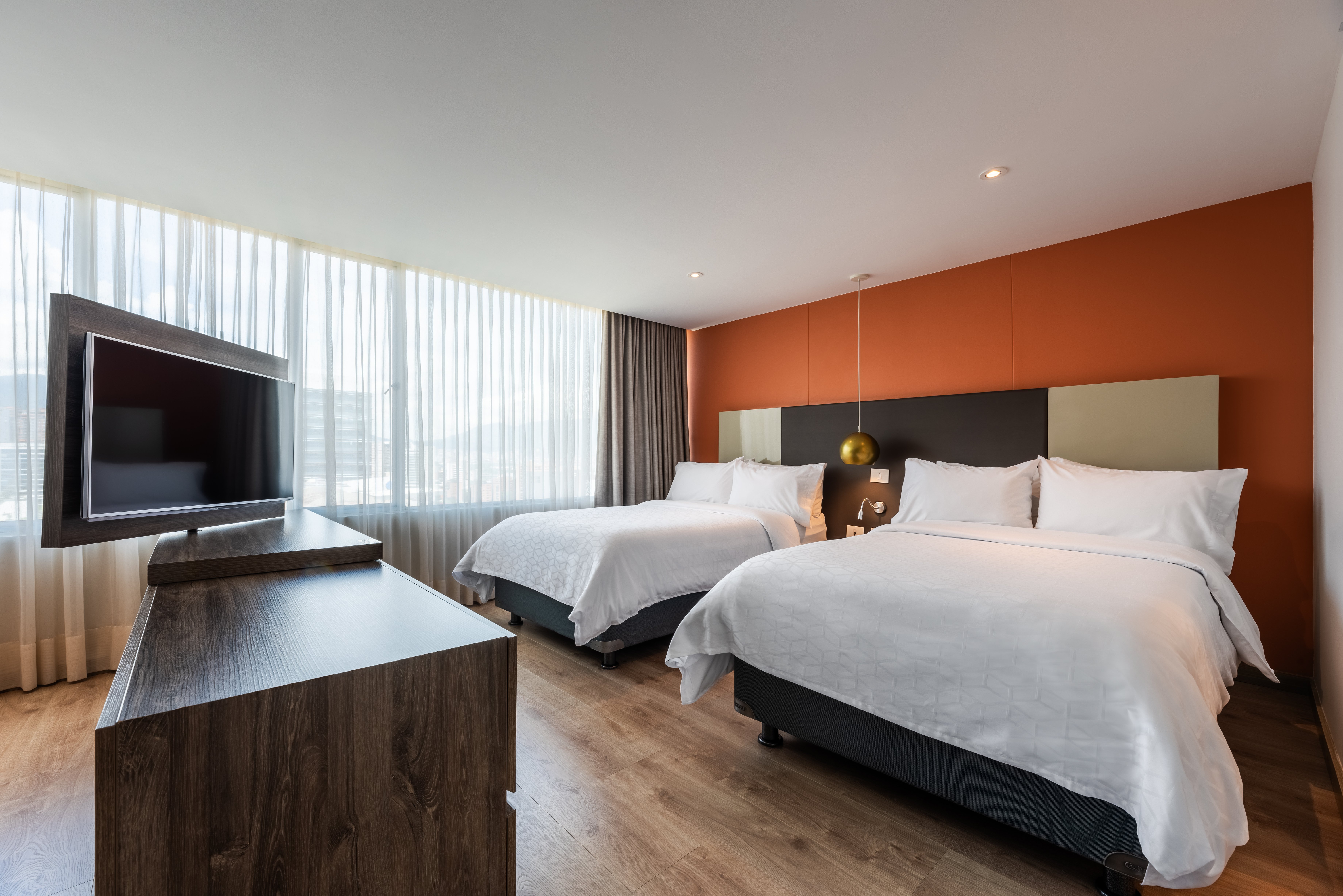 holiday inn express medellin by ihg