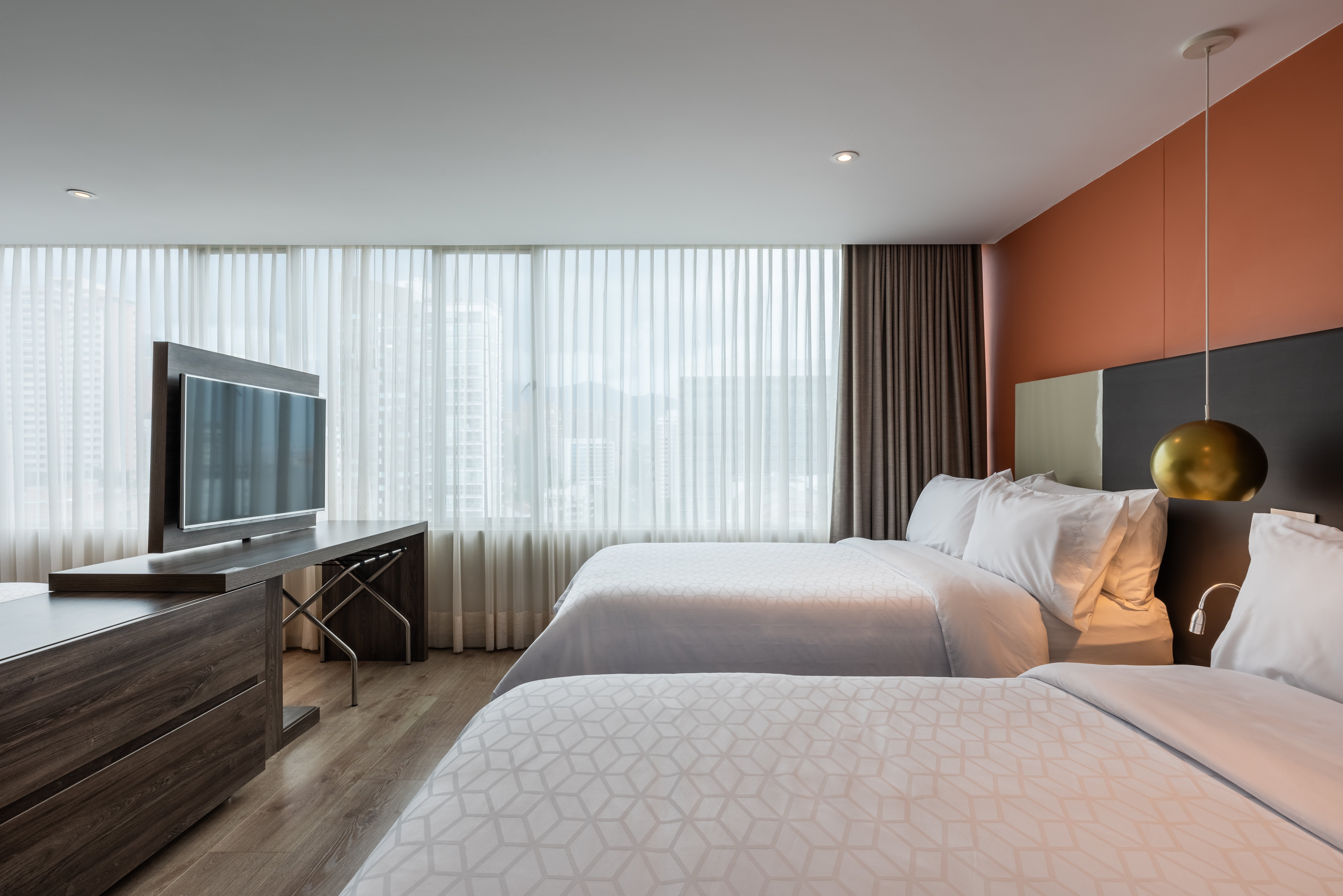 holiday inn express medellin by ihg