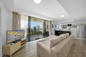 surfers paradise