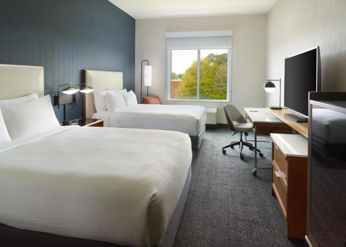 holiday inn and suites atlanta n chamblee dunwoody