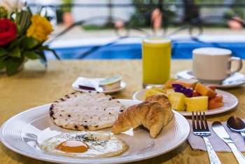 hotel portales del campestre