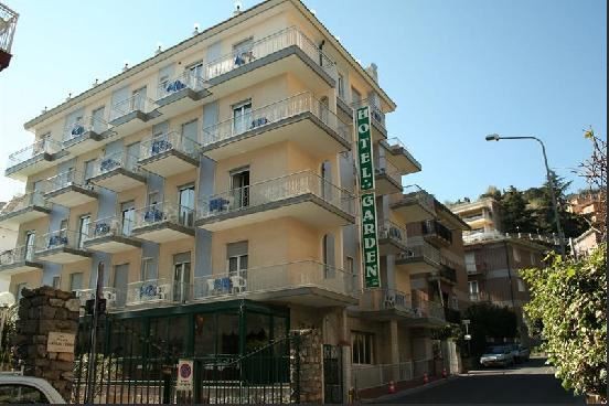 hotel garden