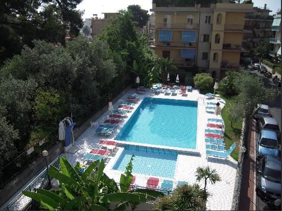 hotel garden
