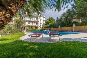 hotel garden