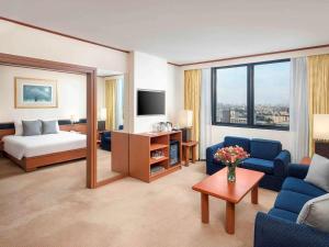 novotel bangkok bangna