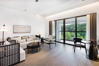 Oriental Resort Guangzhou,Baiyun District>>Baiyun,4 star