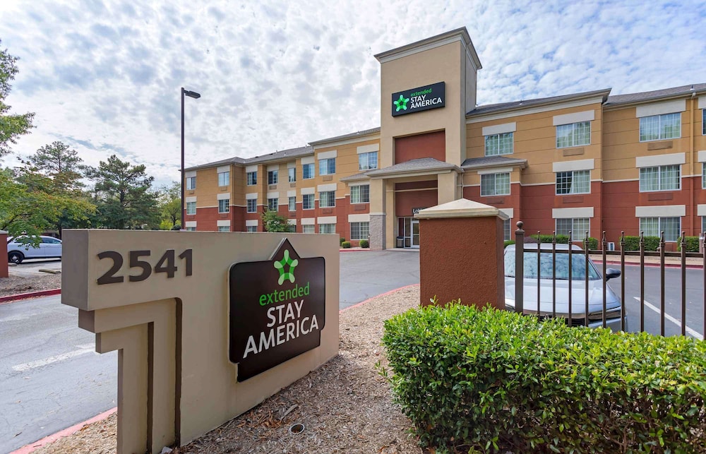 extended stay america suites memphis airport