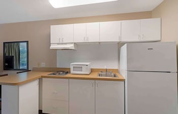 extended stay america suites memphis airport